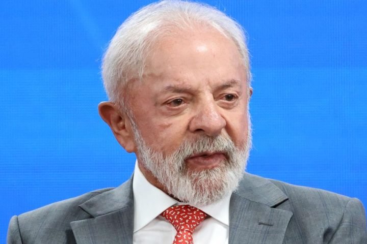 Foto: O presidente Luiz Inácio Lula da Silva (PT) • Valter Campanato/Agência Bra