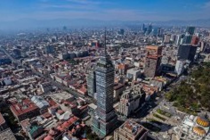 1280px-Sobrevuelos_CDMX_HJ2A4913_25514321687_cropped