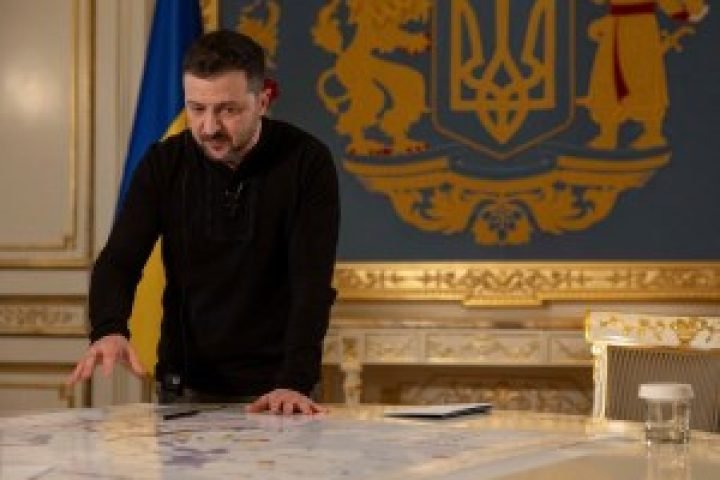 2025-02-07T174530Z_529344827_RC2NPCA28A5H_RTRMADP_3_UKRAINE-CRISIS-ZELENSKIY