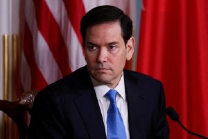 2025-08-14T151247Z_1_LYNXMPEL7D0ON_RTROPTP_4_UCRANIA-CRISE-RUBIO-TRUMPPUTIN