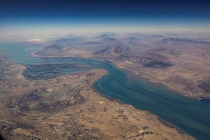 2026-03-02T054213Z_727688294_RC29U4A8H31Z_RTRMADP_3_IRAN-CRISIS-SHIP-INSURANCE