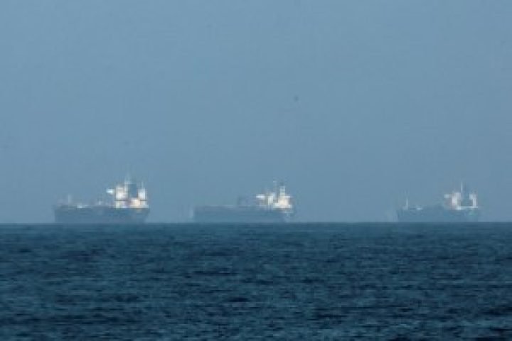 2026-03-03T202420Z_971757570_RC20XJAYJDRL_RTRMADP_3_IRAN-CRISIS-US-OIL
