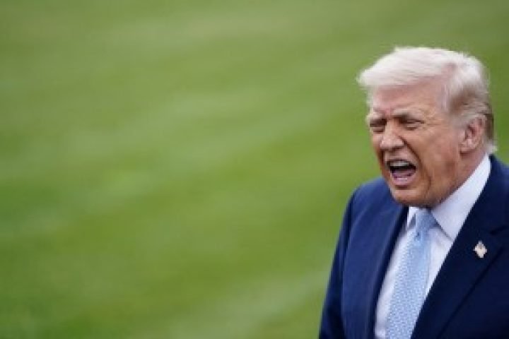 2026-03-20T203608Z_1331736961_RC2J8KAIZYBE_RTRMADP_3_USA-TRUMP