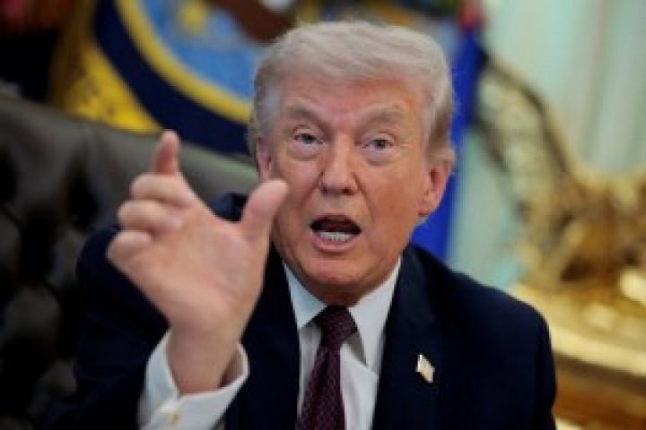 2026-03-31T220117Z_452061029_RC2XFKAN2X7G_RTRMADP_3_USA-TRUMP