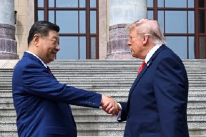 2026-05-14T100226Z_1_LYNXMPEM4D0OT_RTROPTP_4_CHINA-USA
