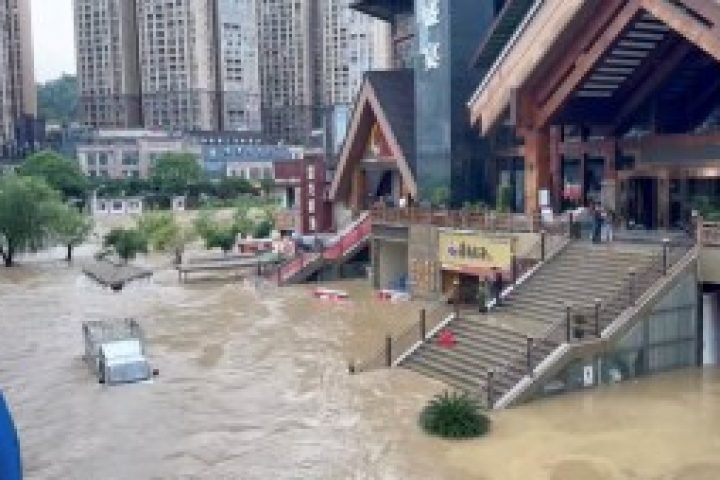 2026-05-19T101043Z_1631075839_RC29CLAGW8I0_RTRMADP_3_ASIA-WEATHER-CHINA