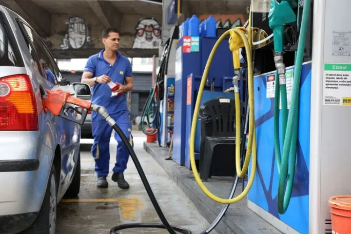 Foto: A Agência Nacional do Petróleo (ANP) emitiu autos de infração contra 85 po