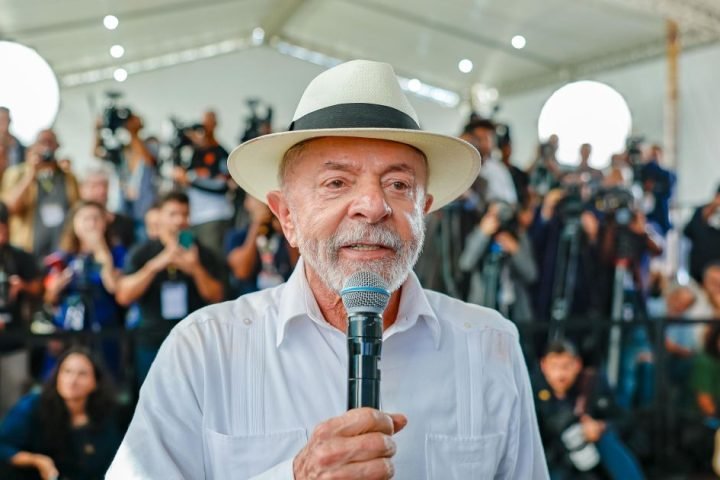 PL oficializa Fischer e Oltramari na comunicação de Flávio Bolsonaro — Foto: PL
