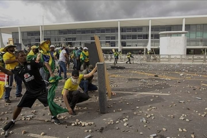 5834g596zj0fyku5rpl6mpmbr