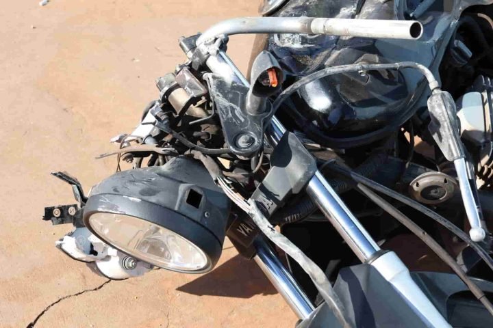 Foto: Acidente envolvendo motociclista – imagem ilustrativa. (Henrique Arakaki,