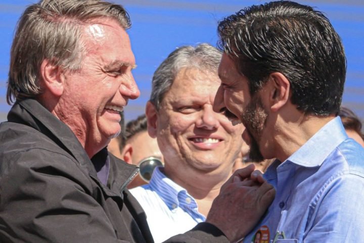 Convencao-MDB-Ricardo-Nunes-Jair-Bolsonaro-1-e1724770907798