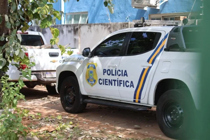 Perícia foi acionada para o local após o fazendeiro ter encontrado a moto e a os