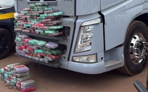Cerca de 130 quilos de cocaína foram apreendidos. — Foto: Cerca de 130 quilos de