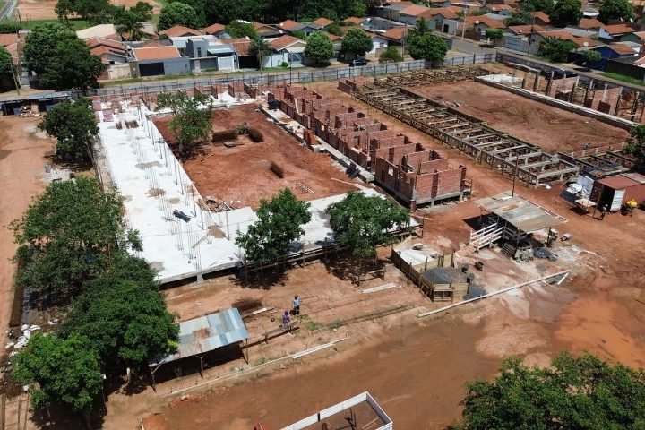 FAR-Manel-de-Barros-01_Agehab-730x480-1