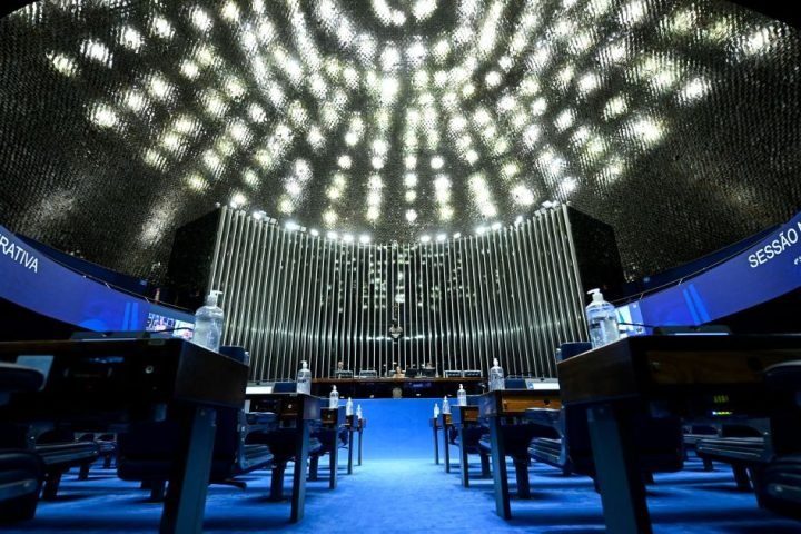 PLENARIO-SENADO-08-05-26