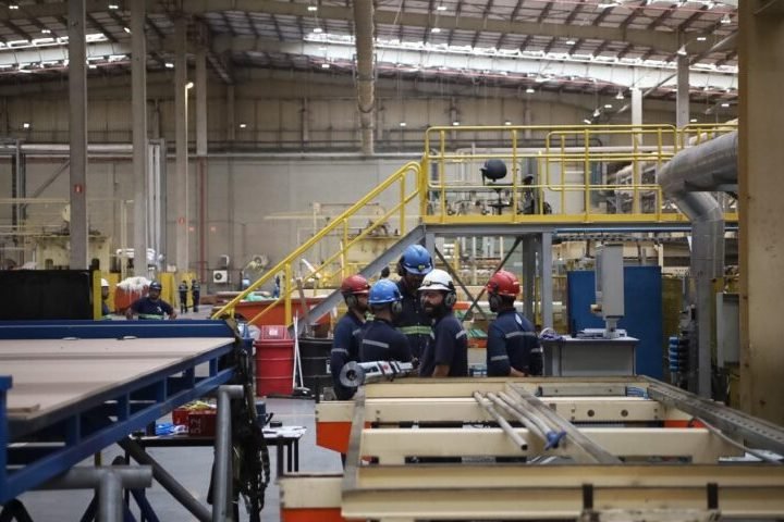 Trabalho-e-industria-730x480-1