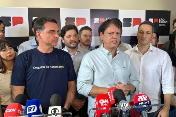 Lula é "mercadoria vencida" e apresenta "sinais de fadiga", diz Flávio — Foto: L