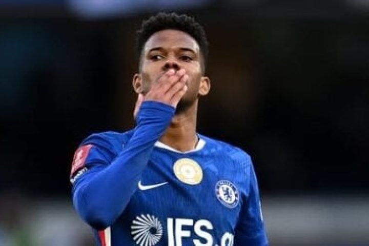com-gols-de-brasileiros-chelsea-se-garante-na-semi-da-copa-da-inglaterra-arsenal-e-eliminado