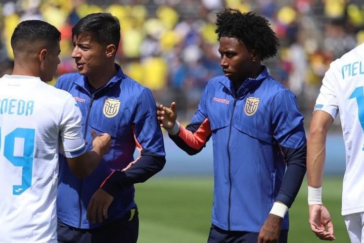 Preciado e Alan Franco pelo Equador — Foto: Preciado e Alan Franco pelo Equador