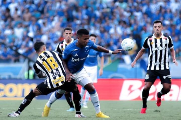 cruzeiro-arroyo-cruzeiro-santos-campeonato-brasileiro-2026-1774210683
