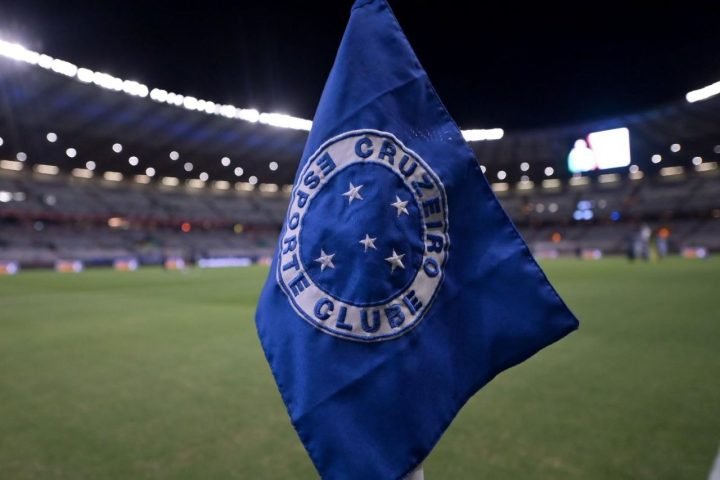 cruzeiro-bandeira-escudo-cruzeiro-mineir-o-1770333178