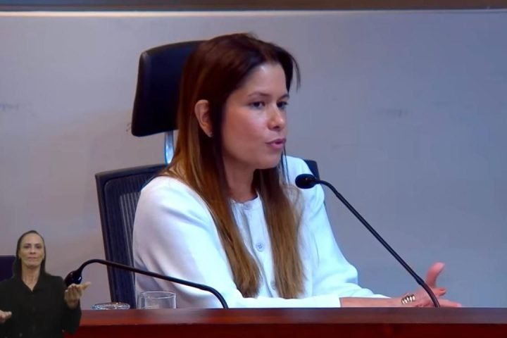 Foto: bruna-rocha-diretora-jurídica-cruzeiro
