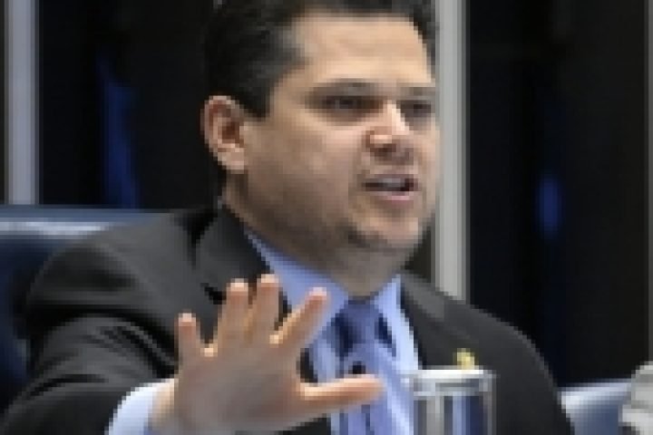 davi-alcolumbre-carlos-moura-agencia-senado-1-150x150-1
