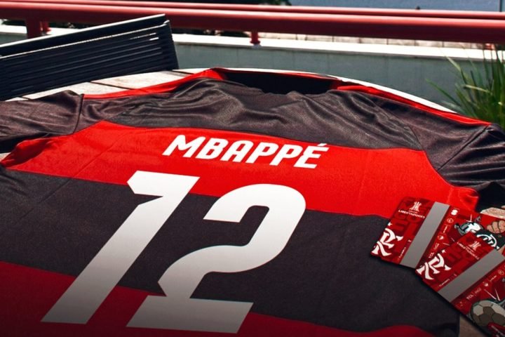 Foto: Vini Jr, ex-Flamengo, comemora com Mbappé gol do Real Madrid Champions Lea