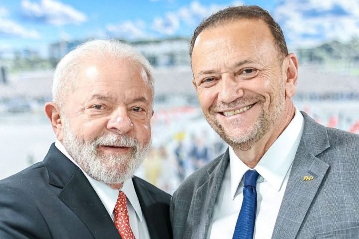 foto01-Prefeito-Edinho-em-reuniao-com-presidente-Lula-em-Brasilia-06mar23-Ricardo-Stuckert-Presidencia-da-Republica-e1715780063103