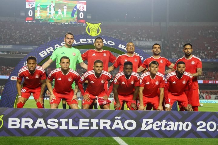 internacional-anuncia-novo-tecnico-para-restante-da-temporada