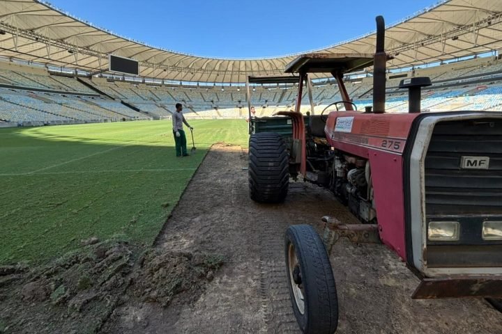 maracana-inicia-troca-de-gramado-durante-pausa-da-data-fifa