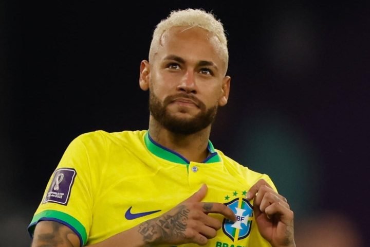 Neymar deve ou não ir à Copa do Mundo — Foto: Neymar deve ou não ir à Copa do Mu