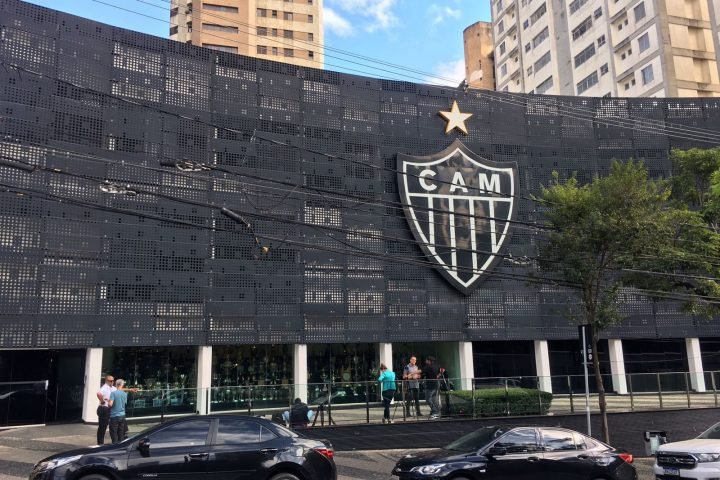sports-saf-do-galo-atletico-mg-votacao-sede-de-lourdes-sede-de-lourdes-1712129012