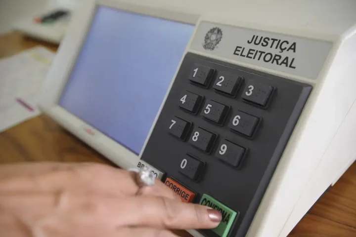 Urna eletrônica. — Foto: Urna eletrônica. (Foto: Fábio Pozzebom/Agência Brasil)