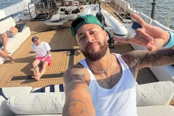 vagabundeando-neymar-ironiza-e-provoca-presidente-do-remo-nas-redes