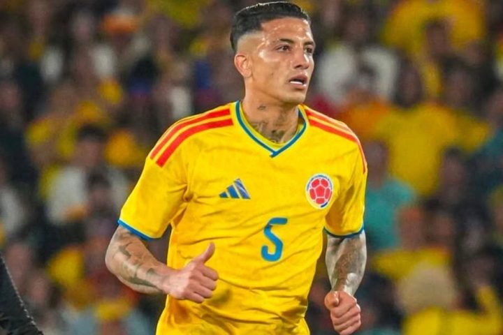 vasco-negocia-com-castano-enquanto-busca-acertar-com-sosa-1