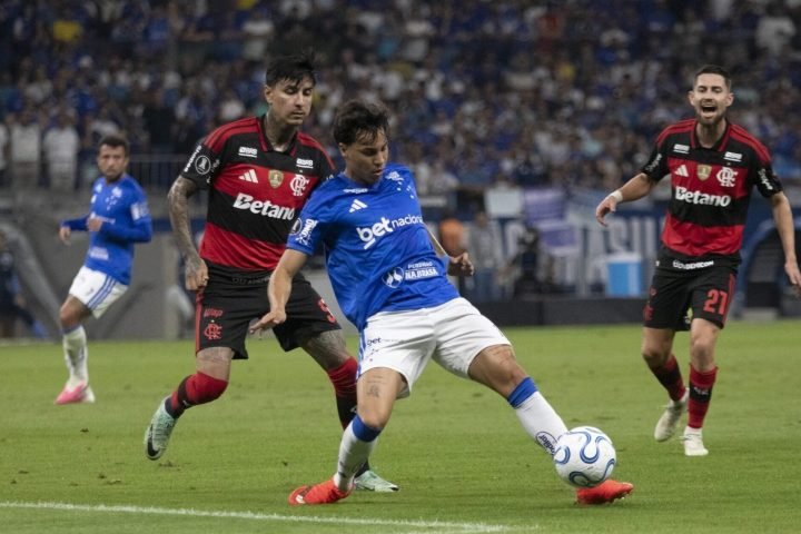 vidente-crava-classificado-em-flamengo-x-cruzeiro-pela-libertadores